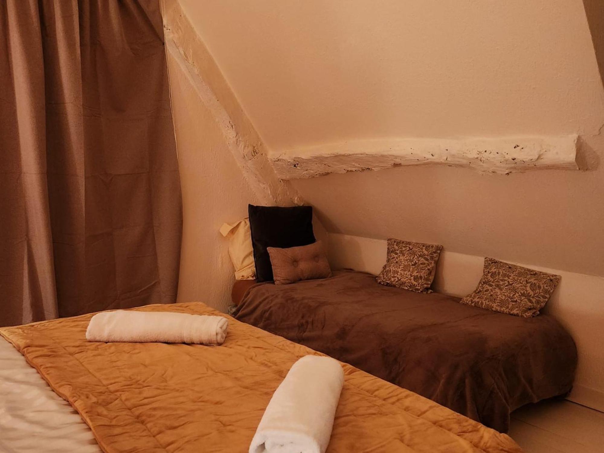 Bed and Breakfast Domaine Valenquercy Cazillac Zewnętrze zdjęcie
